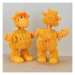 عروسک زرافه رقاص جیگلی پترز مدل Disco Giraffe - Image 4